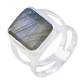 Nayara Signet Grey Ring with Unique Labradorite Stone